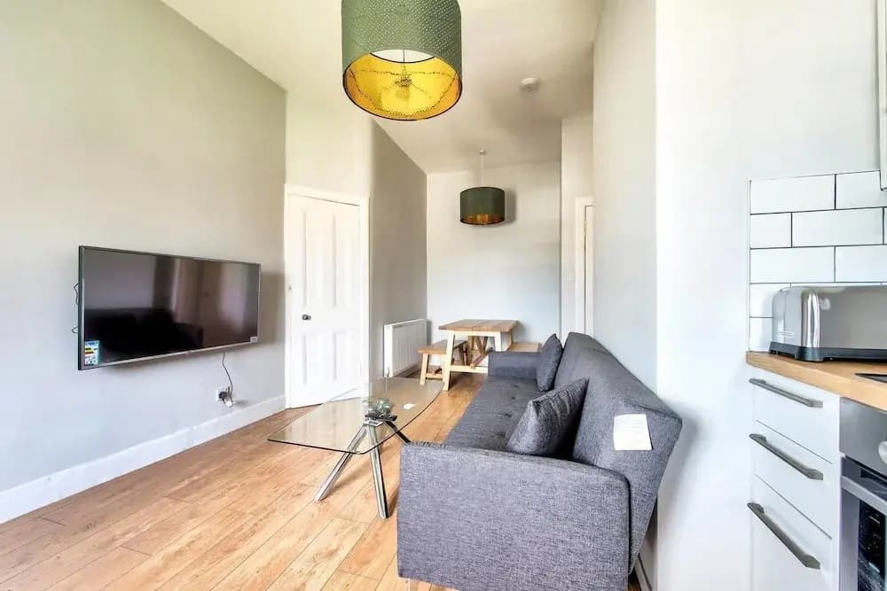 Ultimate Location! Royal Mile 1-bed - photo 13