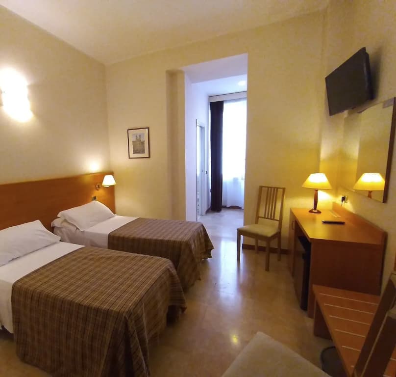 Hotel Principe Eugenio - photo 4