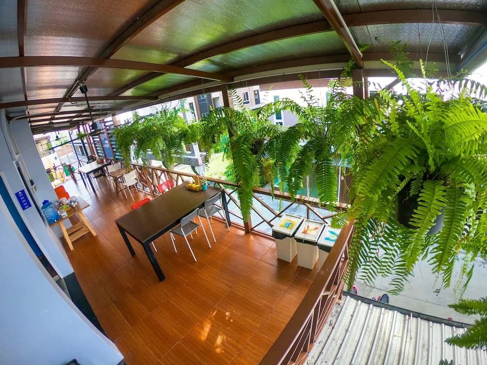 ZZZ Hostel - Don Mueang Airport - photo 29