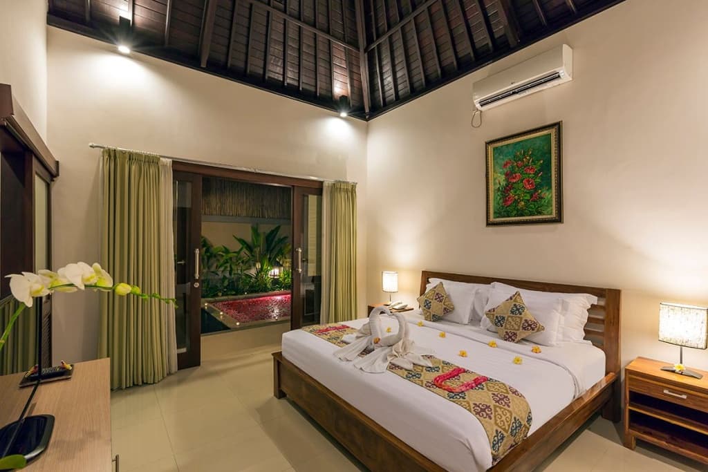 Kubal Villa and Living Seminyak - photo 3
