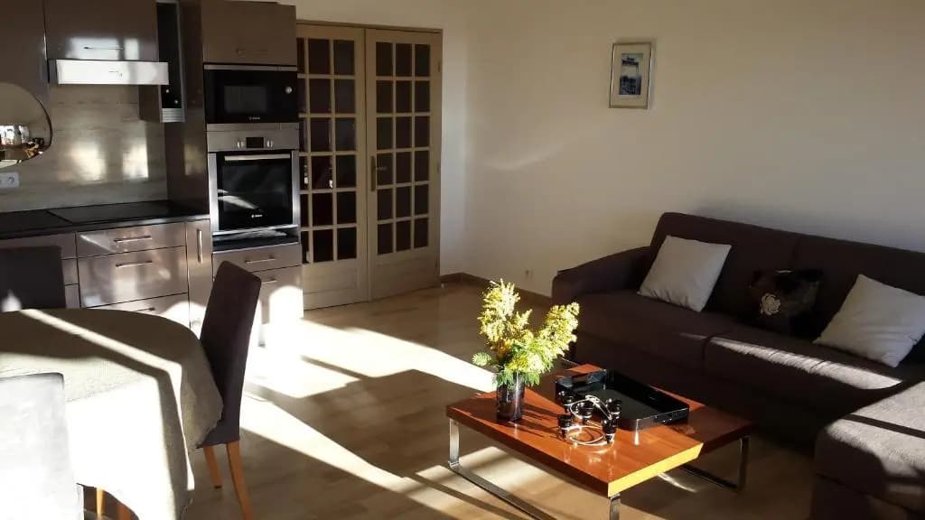 Très bel appartement vue mer à Nice - photo 3