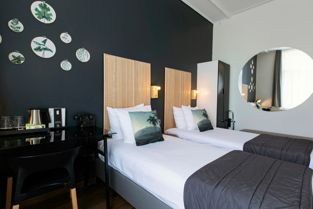 Quentin Canal House Hotel - photo 2