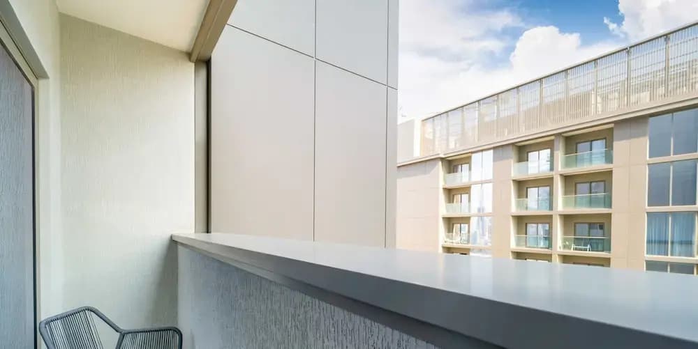 Lux  The Executive Sobha Suite 3 - photo 6