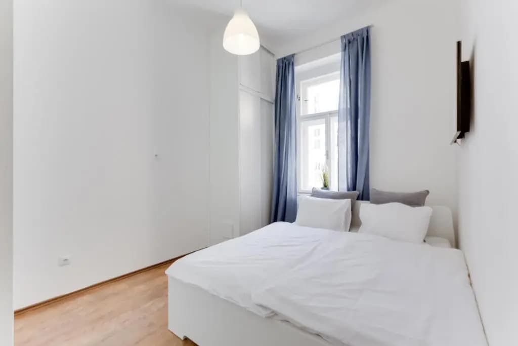Benatska Apartment - photo 5