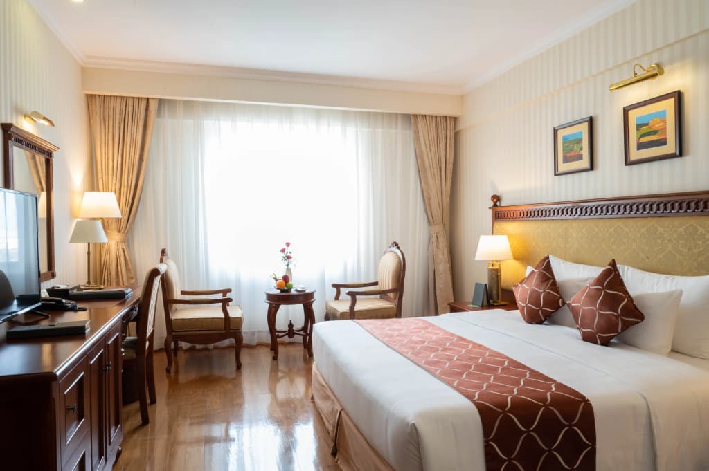Hotel Grand Saigon - photo 4