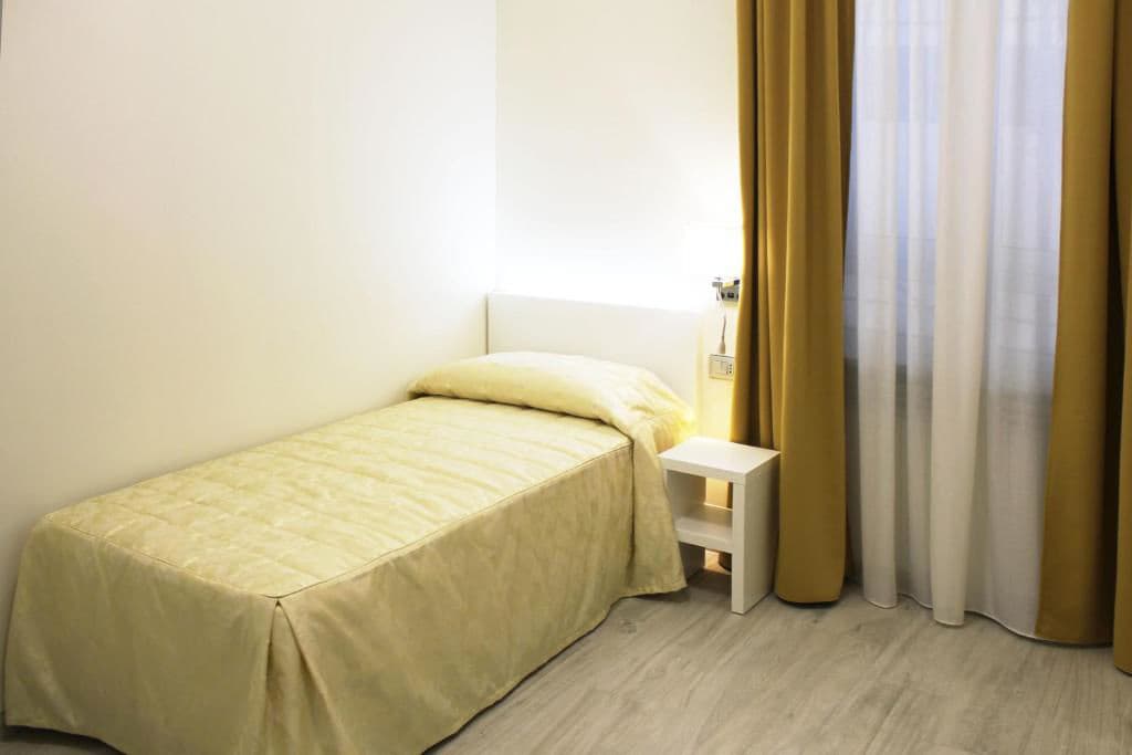 Metropoli Hotel - photo 17