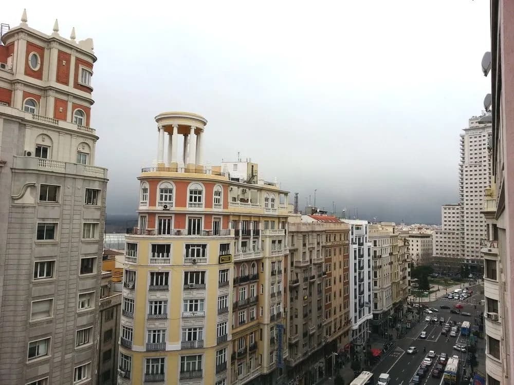 Santillan - photo 1