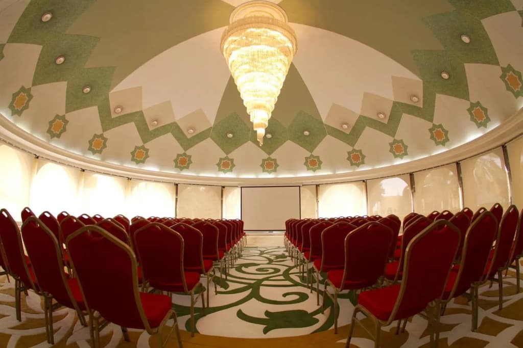Golden Tulip Al Jazira Hotel - photo 12