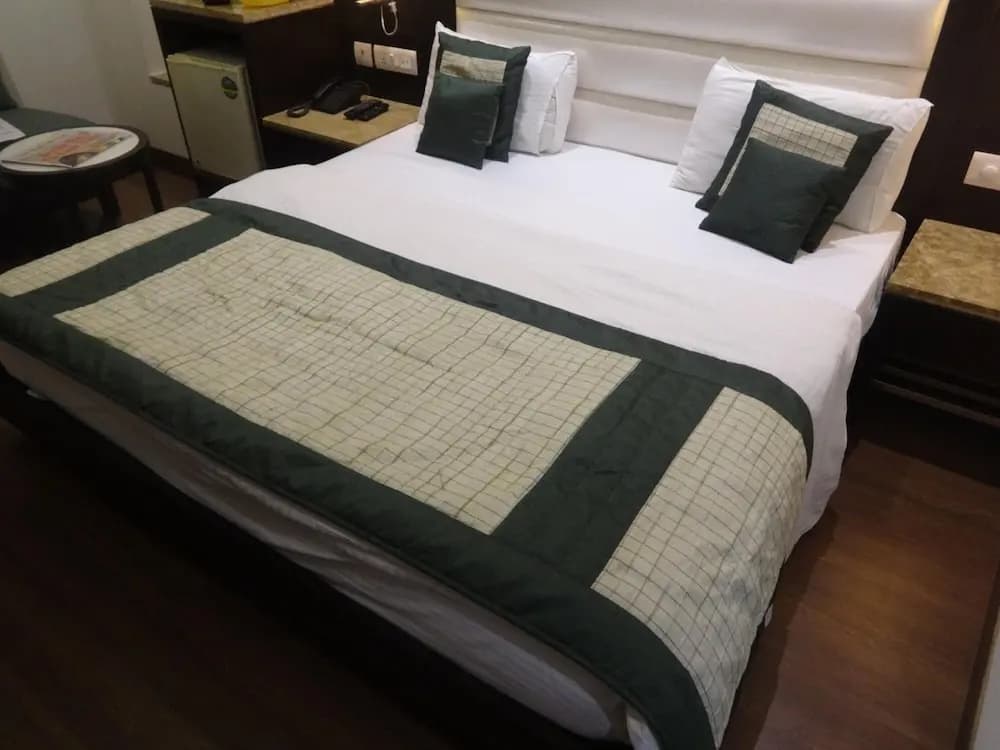 Hotel Chanchal Continental - photo 7