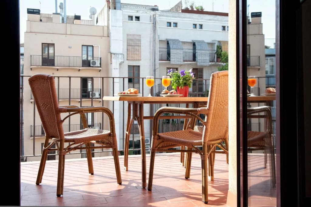 MH Apartments Liceo - photo 14