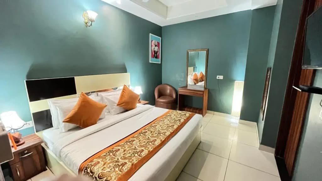 Qotel Hotel Church House Rohini Sector 15 - photo 6