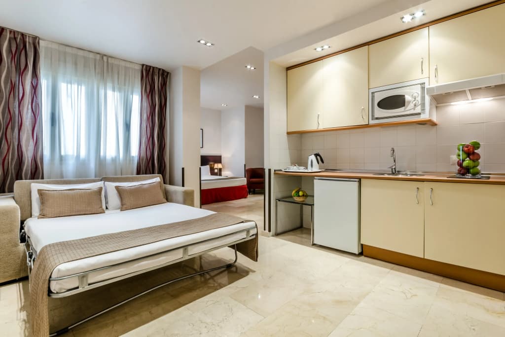 Hotel Exe Suites 33 - photo 22