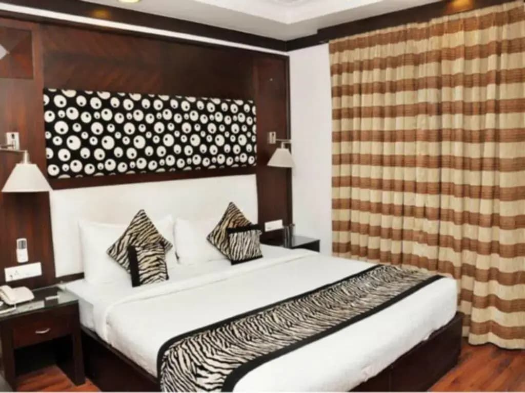 Hotel Corporate Point - photo 2