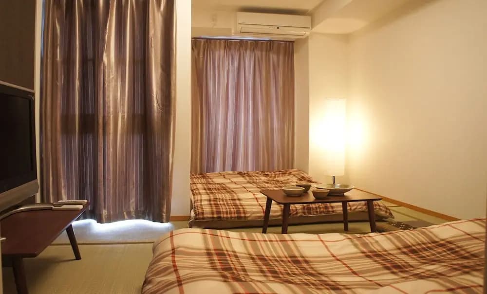 Tiara Court West apartment - photo 6