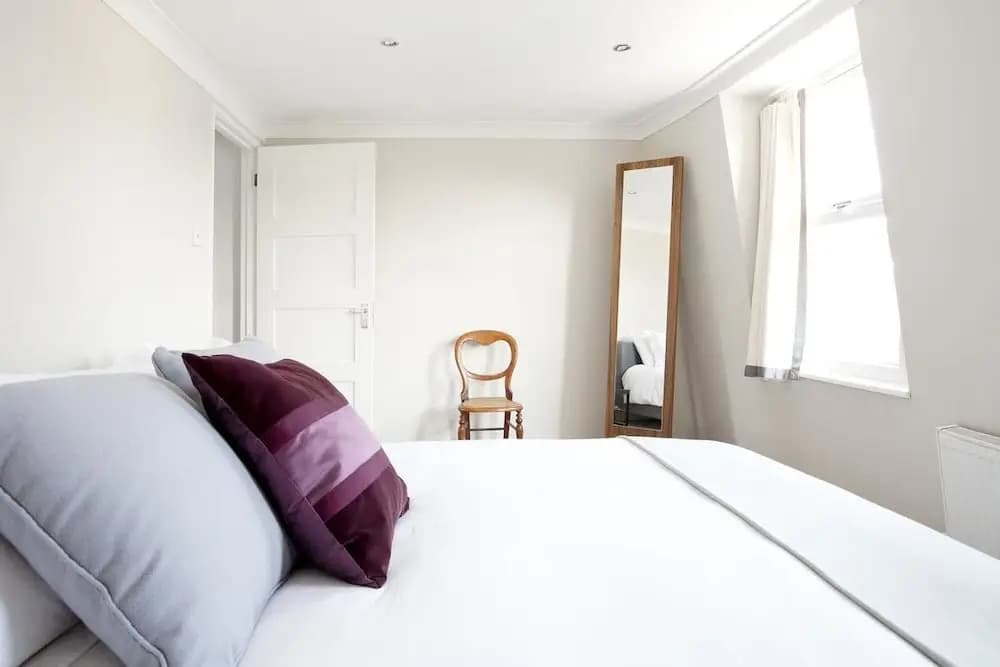 Central Apartment with Wifi - photo 5