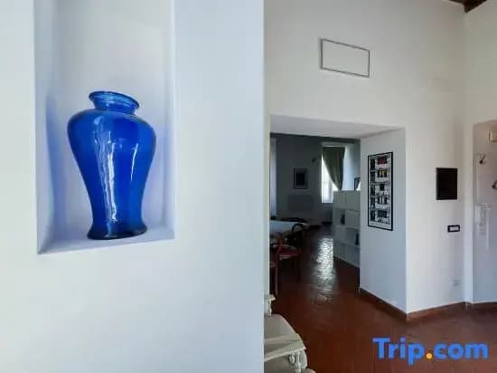Inn Pantheon Home - photo 3