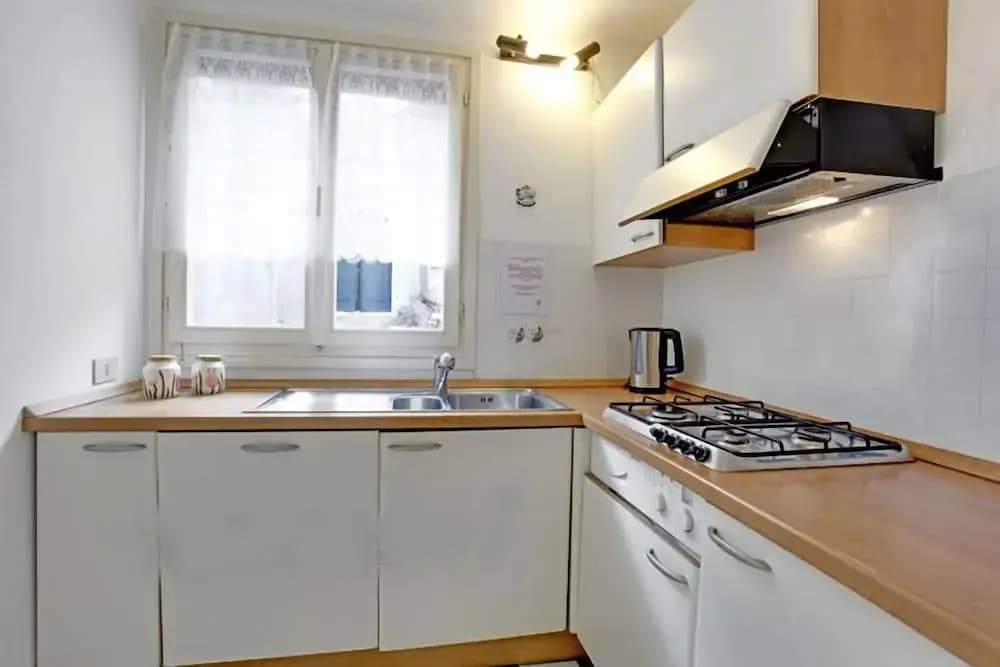 Grimaldi Apartments Zaccaria - photo 9