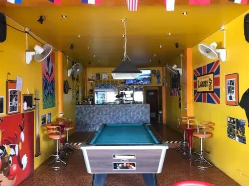 Happy Hippie Hostel - photo 14
