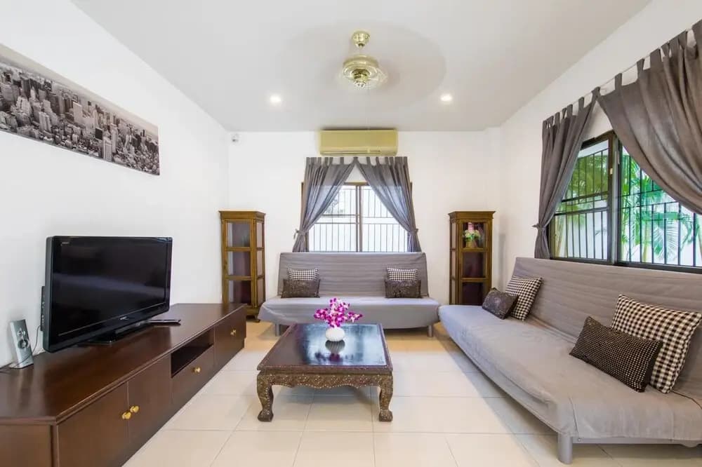Royal Park Apartments - photo 38
