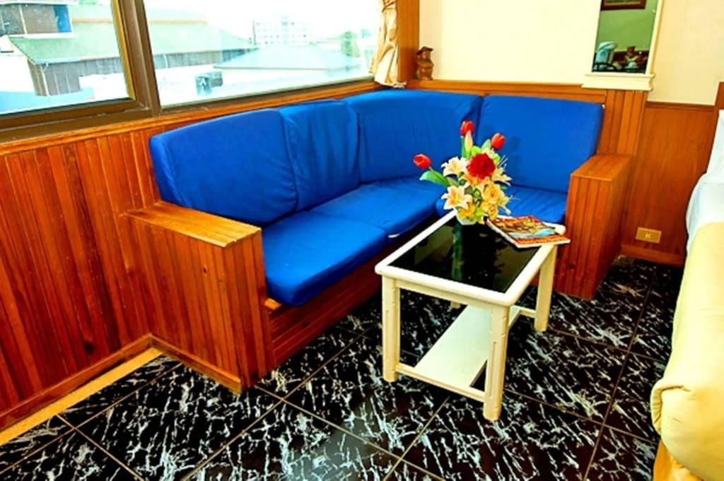 Mr.Mac's Place - photo 15