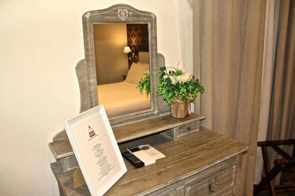 Roman Royal Rooms - photo 4