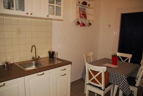 Balázs Apartment - Oktogon - photo 9