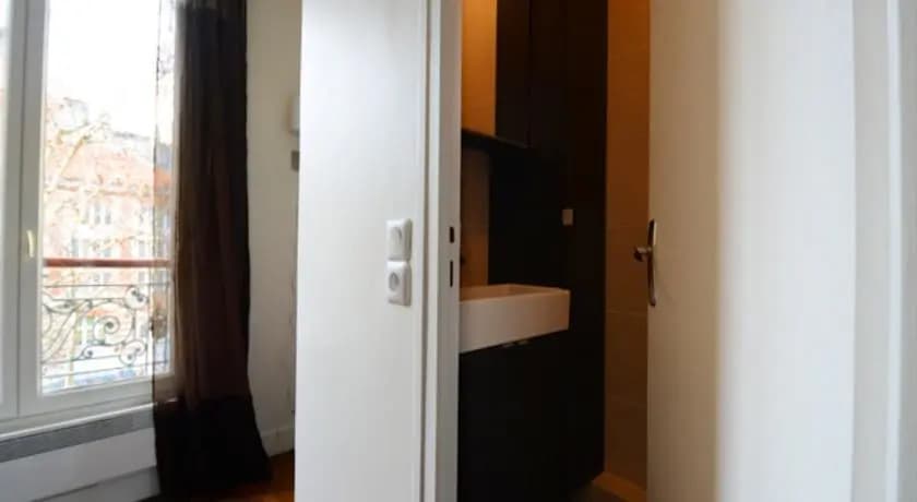 Center Pompidou Apartment - photo 7