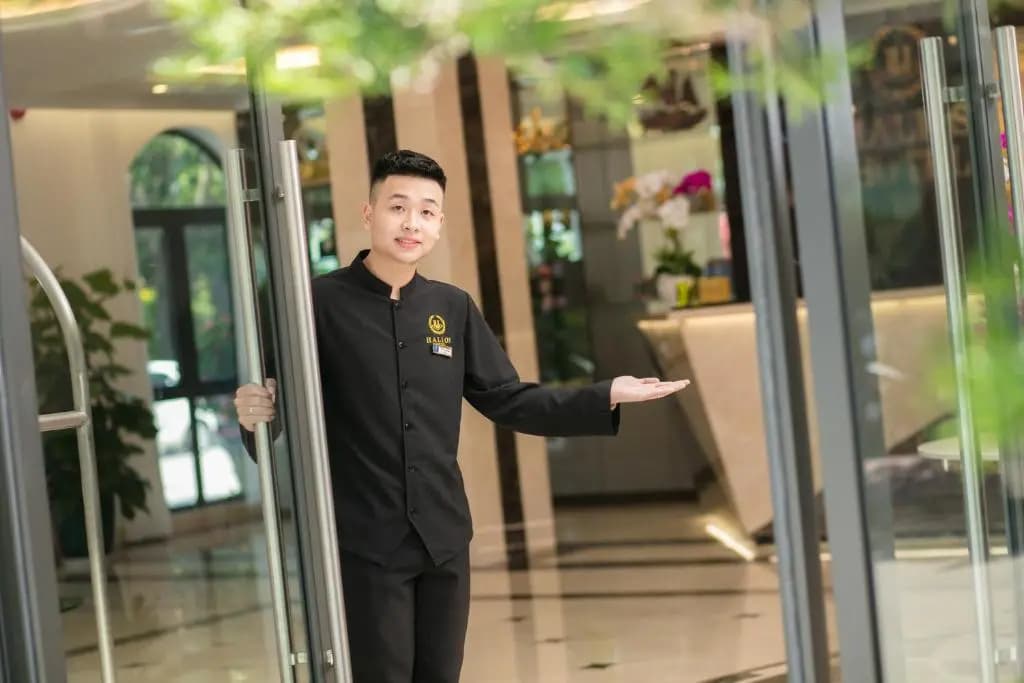 Halios Hotel Halong - photo 10