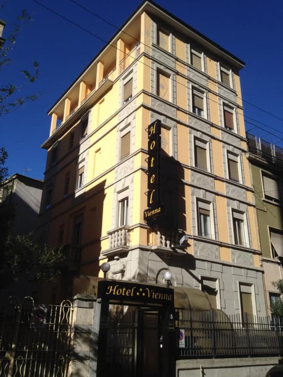 Hotel Vienna - photo 1