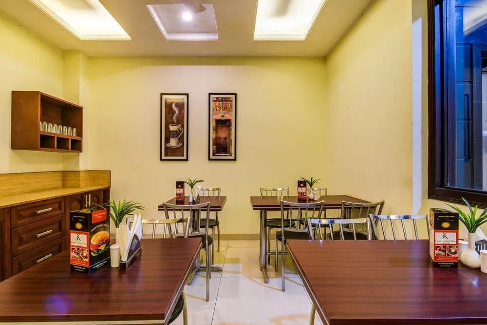 Hotel Kings Plaza - photo 25