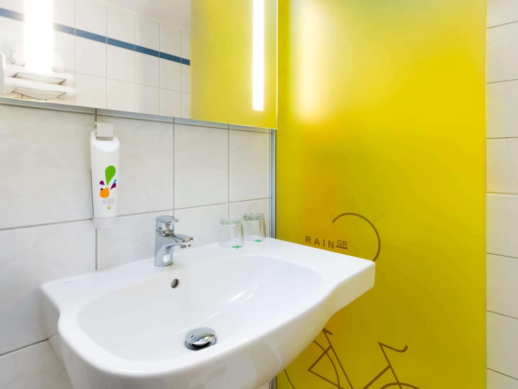 ibis Styles Budapest City - photo 8