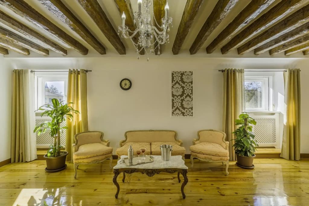 Oriente Palace Apartments - photo 2