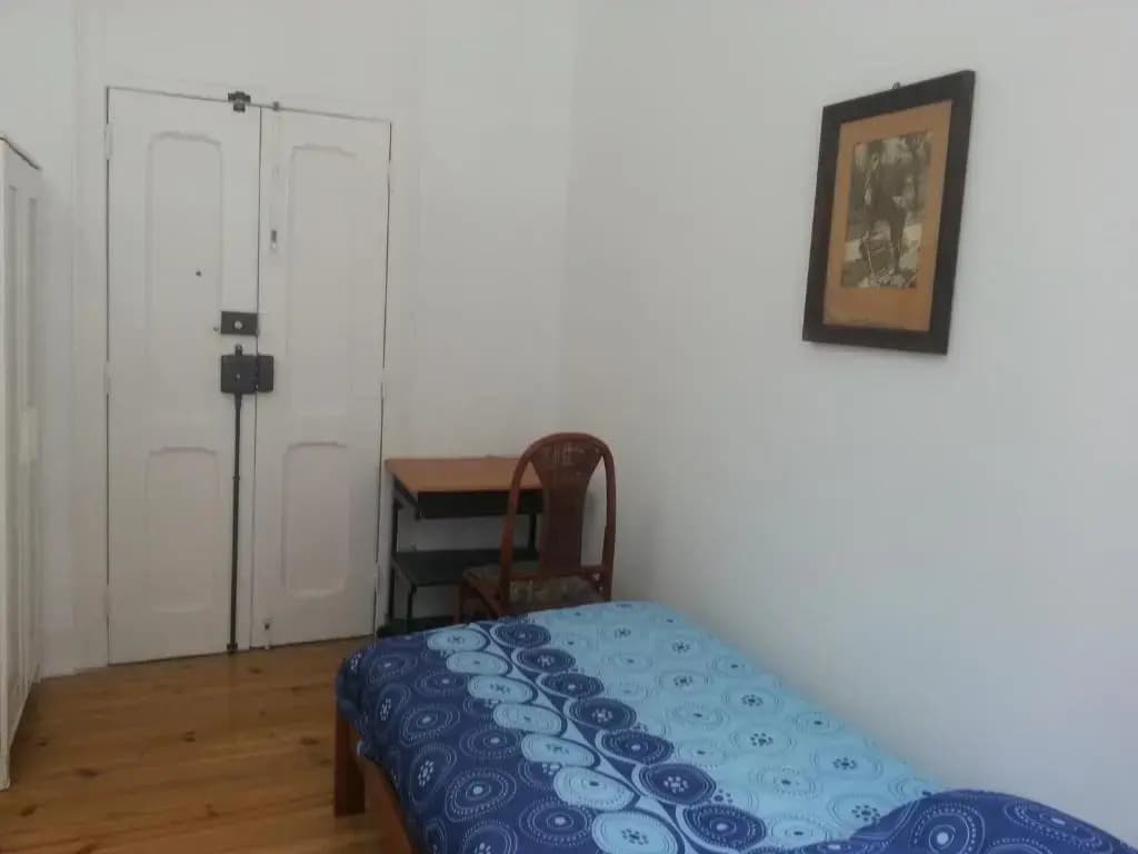 Lisbon Gambori Hostel - photo 2