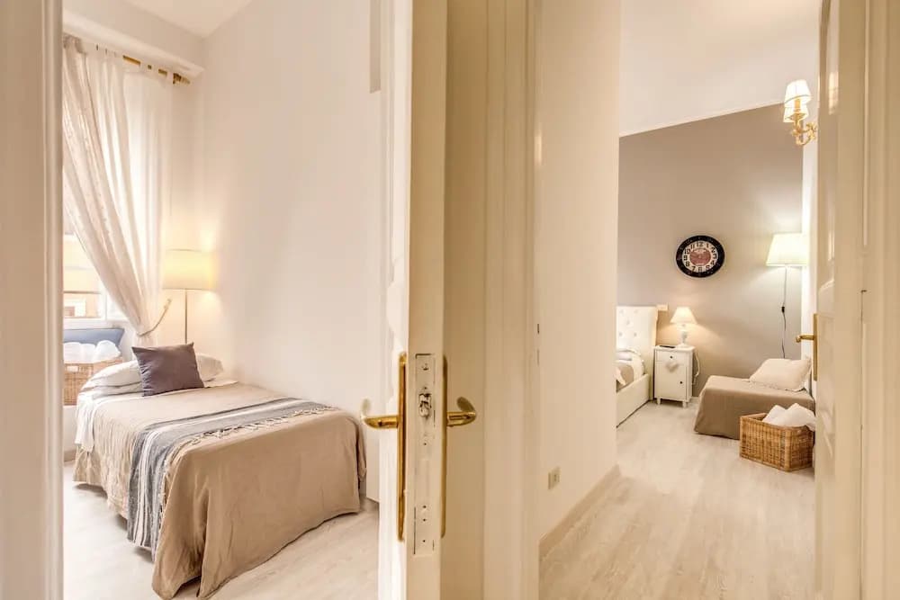 Vatican Miracle Suite - photo 15