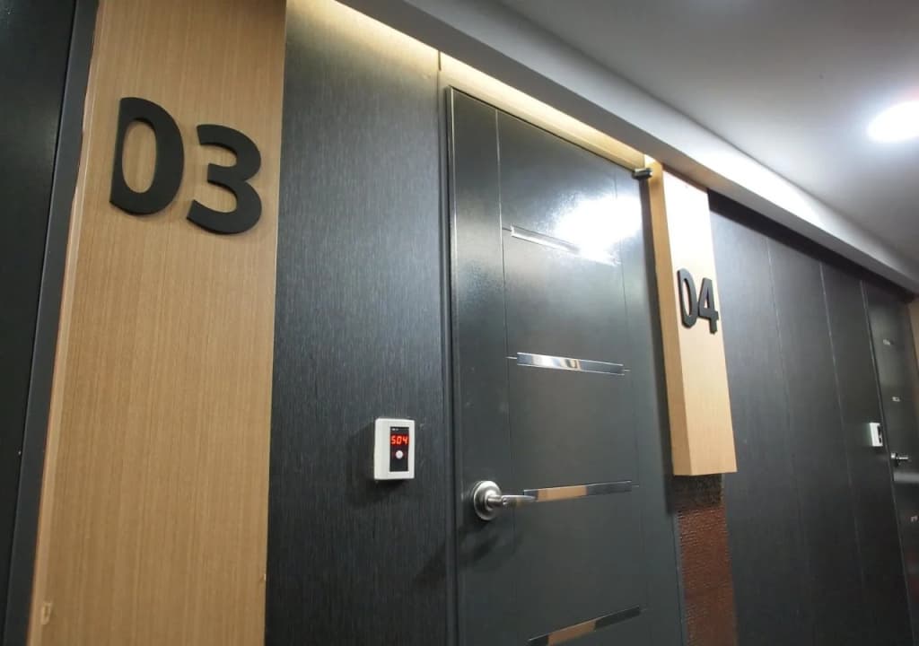 Hostel J Stay - photo 11