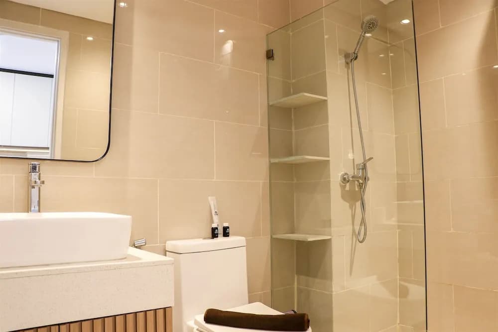 Best Deal And Cozy Studio At Daan Mogot City Apartment - photo 7