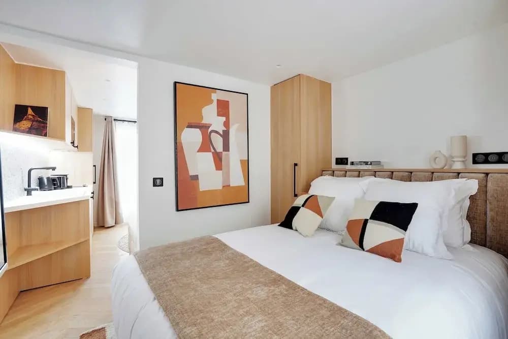 Charming apt With Balcony - 1br/2p - Saint Lazare - photo 2