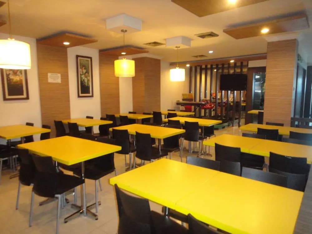 Karsa Utama Hotel - photo 19