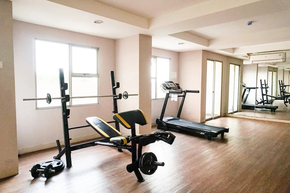 Minimalist And Homey 1Br At Belmont Residence Puri Apartment - photo 13