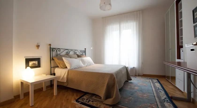 Floris House B&B - photo 4