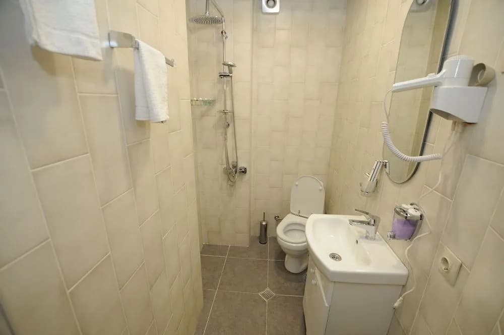 My City Hotel - photo 9