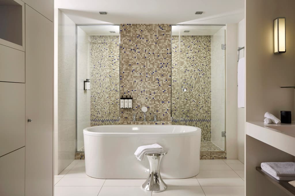 Sofitel Paris Arc de Triomphe - photo 19
