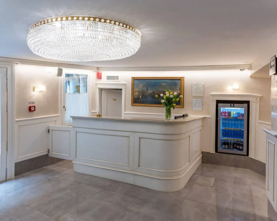 Hotel Guerrini - photo 13