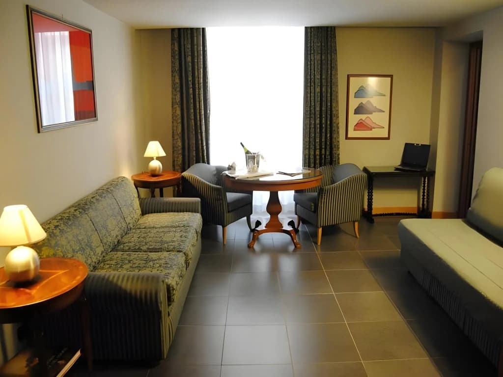 Hotel Diplomatic - photo 27