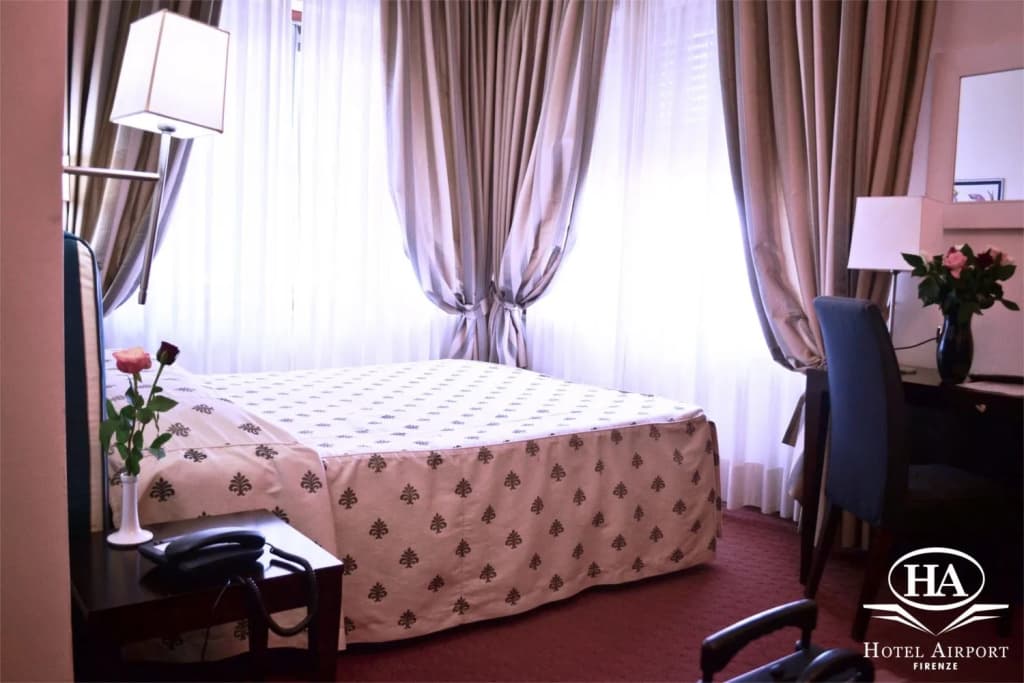 Hotel Airport - photo 5