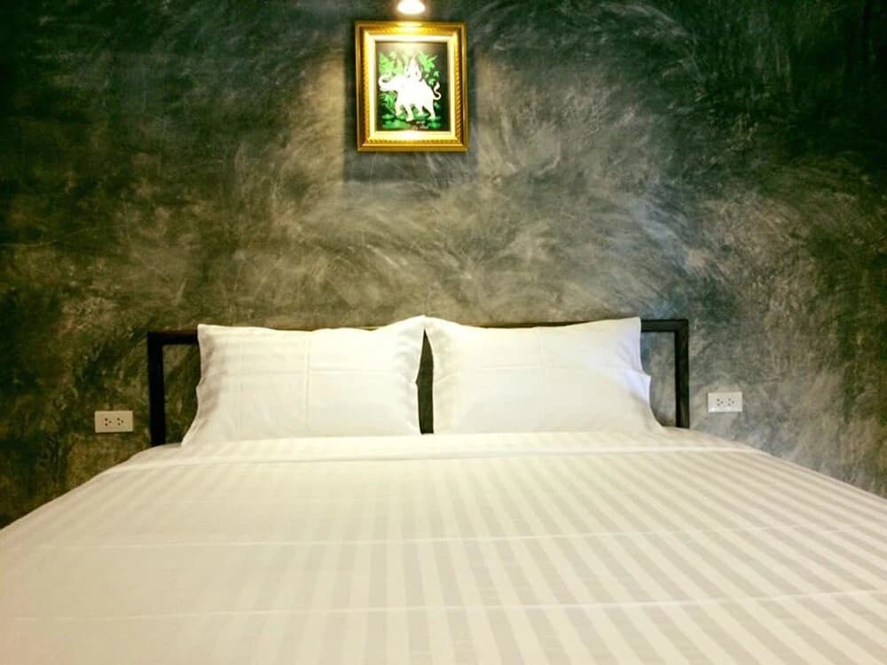BK Boutique Resort - photo 3