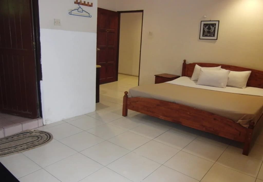 GW Furama Apartment - photo 5