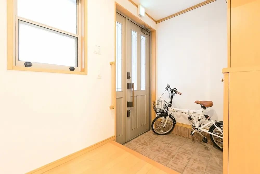 Universal House - photo 12