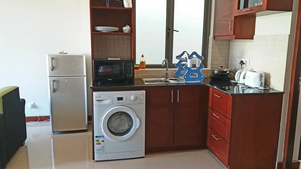 TJ'S Apartments - photo 16
