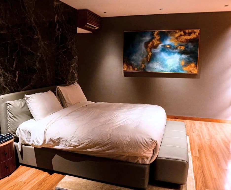 Regal Riverside Villas - photo 3